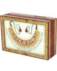 Marble jewellery box with closed kundan necklace HKIMH4069